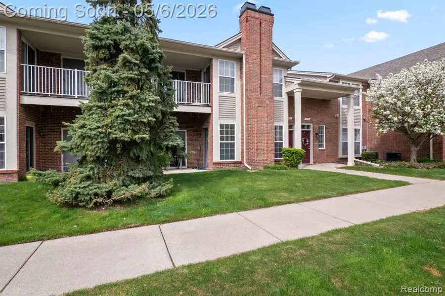 15345 Yale, Clinton Township, MI 48038 - #2