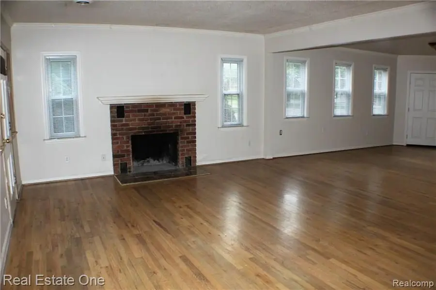 22324 Charter, Southfield, MI 48033 - #3