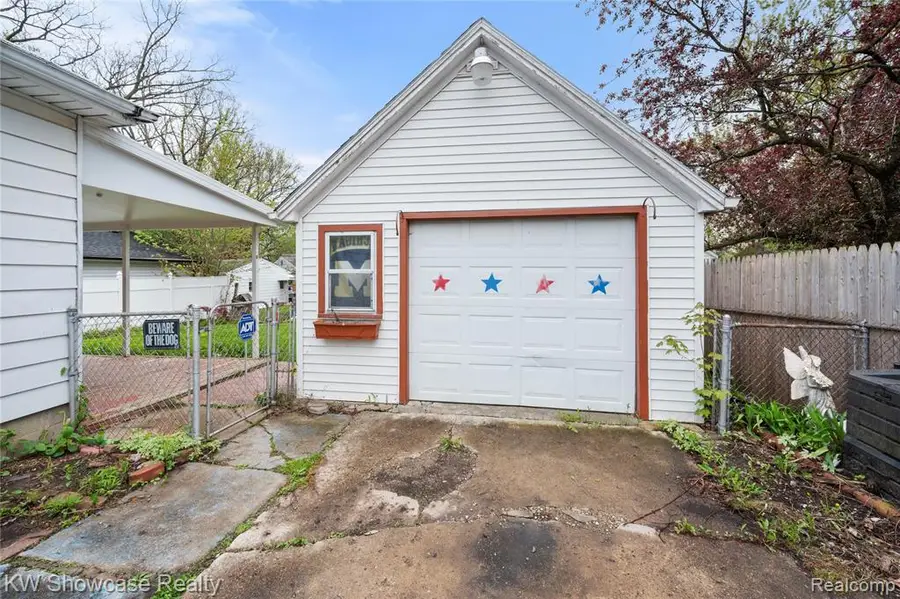 1409 Stocker, Flint, MI 48503 - #3