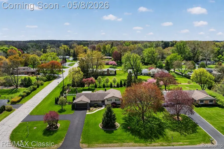 3566 South, Bloomfield Hills, MI 48304 - #2