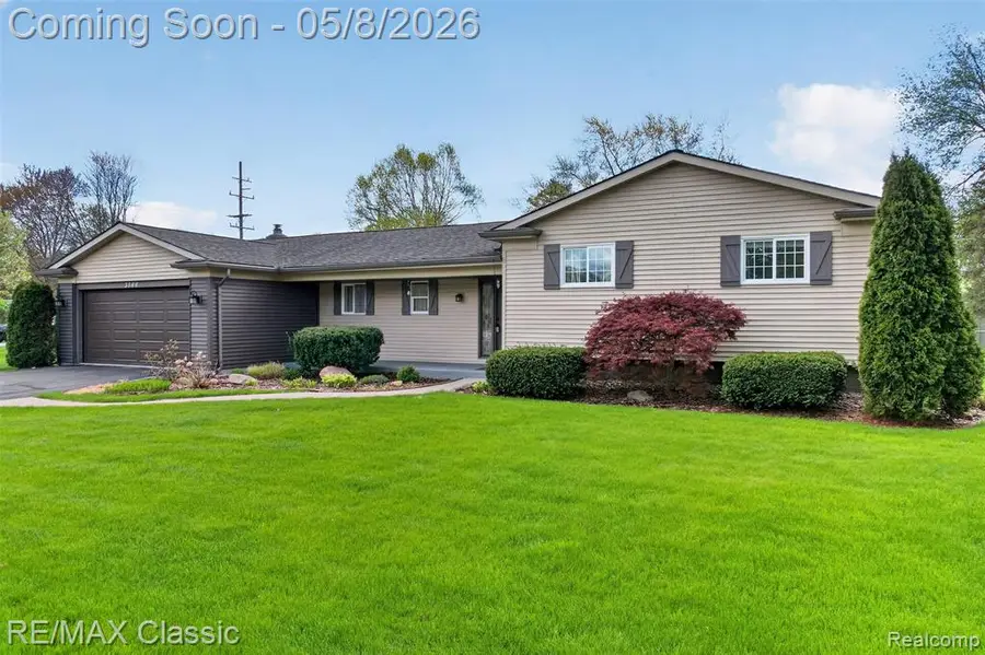 3566 South, Bloomfield Hills, MI 48304 - #3