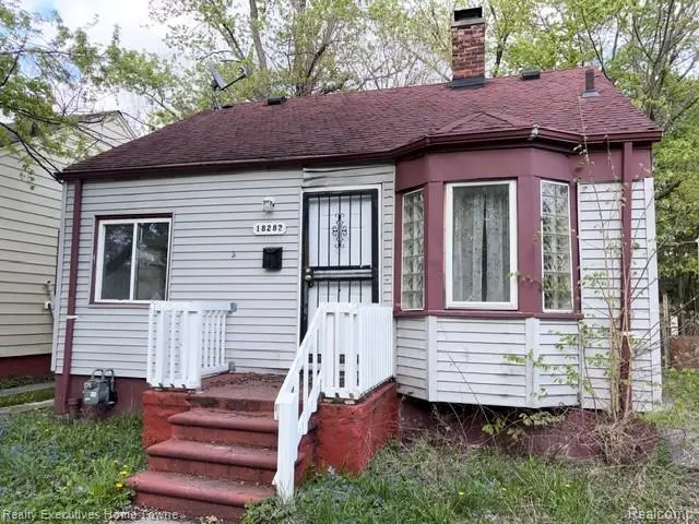 18282 Stout, Detroit, MI 48219 - #2