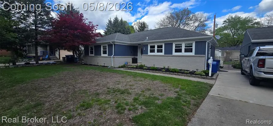 6948 Chirrewa, Westland, MI 48185 - #2