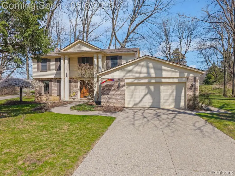 2317 Chelsea, Troy, MI 48084 - #2