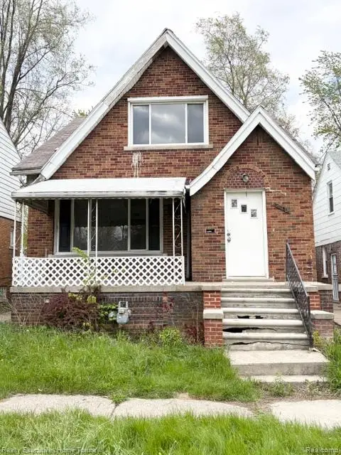 18960 Hamburg, Detroit, MI 48205