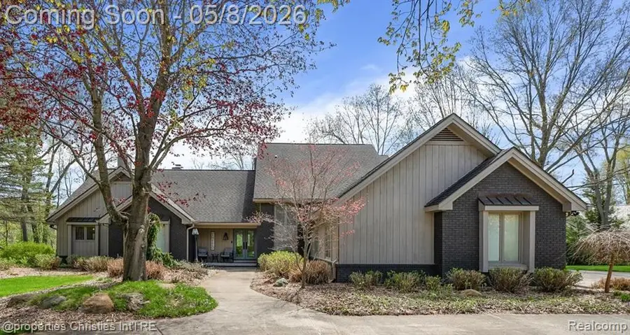1071 Woodbridge, Rochester, MI 48306 - #2