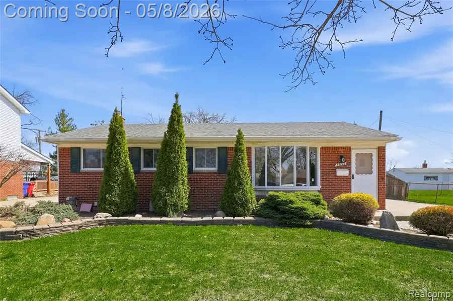 33226 Vista, Fraser, MI 48026 - #3