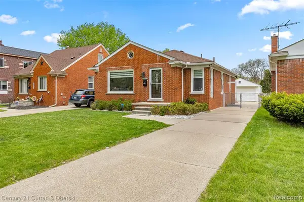8483 Riverdale, Dearborn Heights, MI 48127