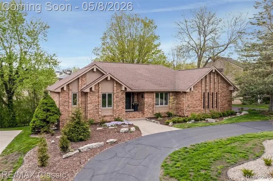 20419 Woodcreek, Northville, MI 48167 - #3