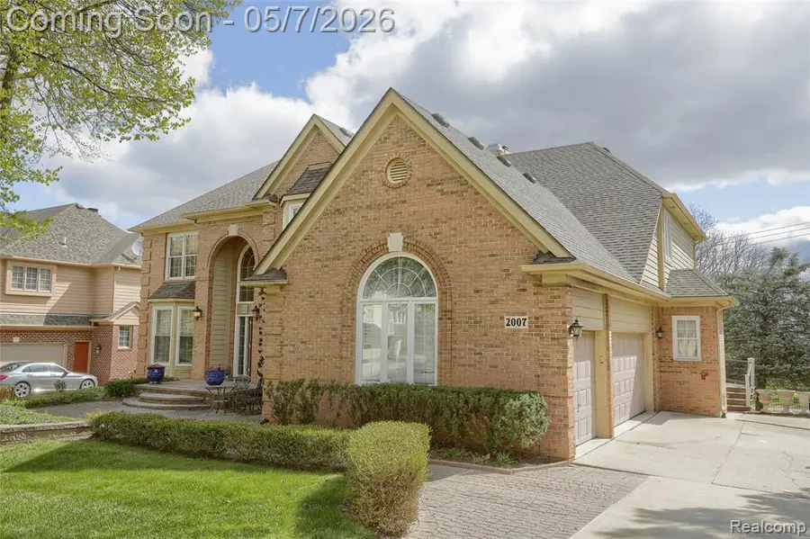 2007 Mapleridge, Rochester Hills, MI 48309 - #3