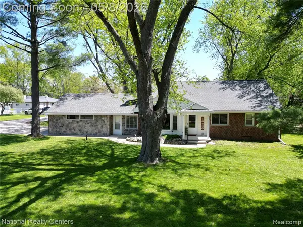 16840 Harrison, Livonia, MI 48154
