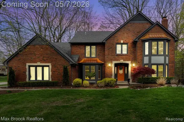 5536 Whitfield, Troy, MI 48098