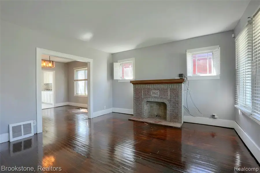 7600 Doyle, Detroit, MI 48234 - #2
