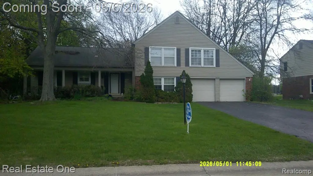 4837 Teddington, West Bloomfield, MI 48323 - #1