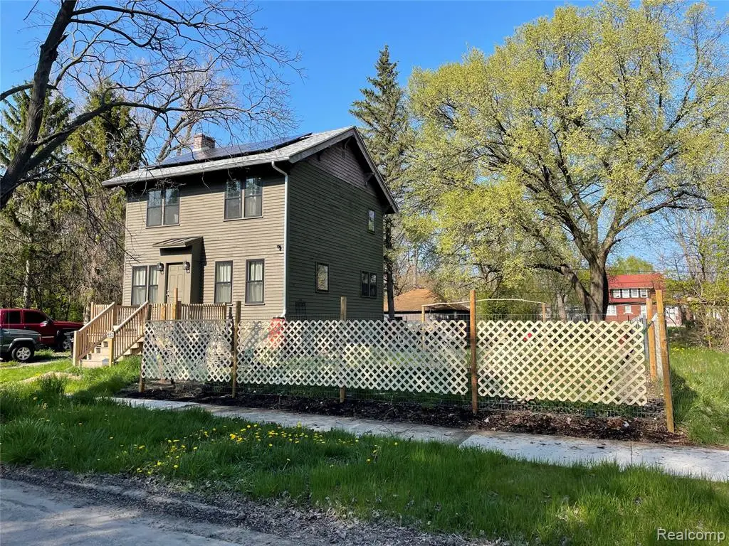 432 Manistique, Detroit, MI 48215 - #1
