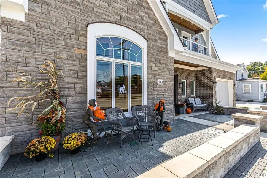 543 Deer, Plymouth, MI 48170 - #2