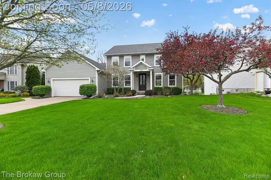712 Layman Creek, Grand Blanc, MI 48439 - #3