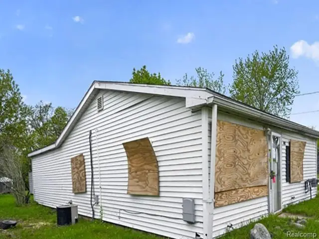 3912 Ruth, Lansing, MI 48910 - #2