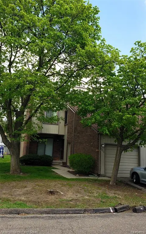 5872 Vassar, West Bloomfield, MI 48322 - #2