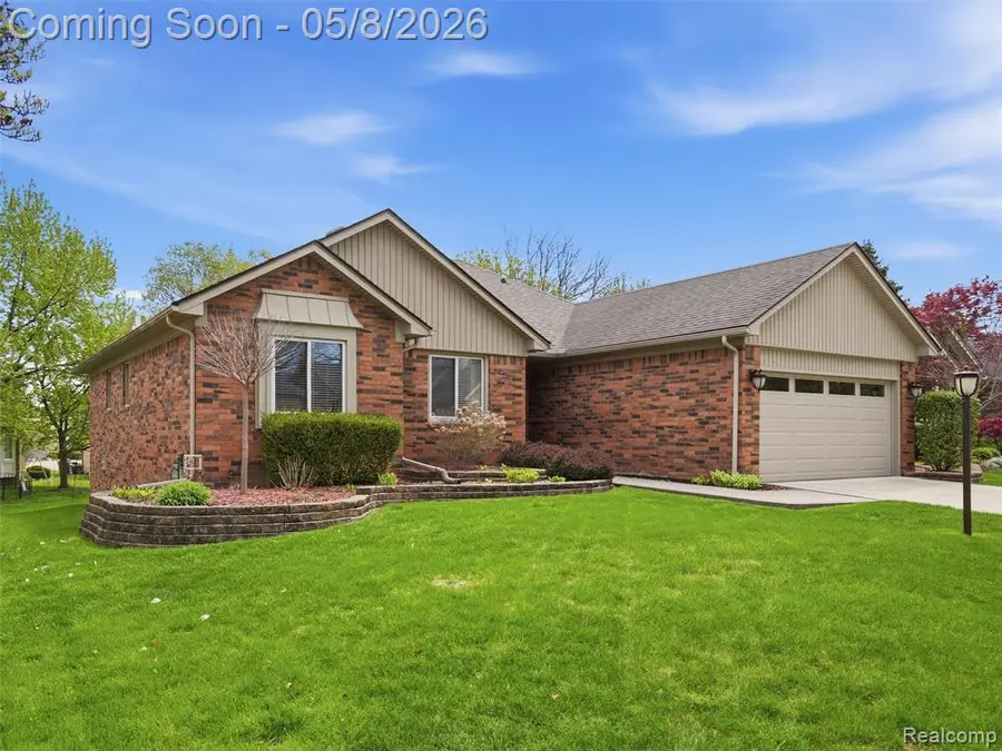 1669 Treeside, Rochester Hills, MI 48307 - #3