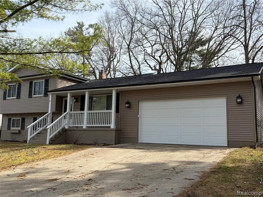 970 Golfview, Lake Orion, MI 48362 - #3