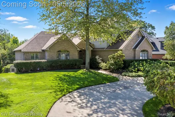 1539 Wandrei, Commerce Twp, MI 48382