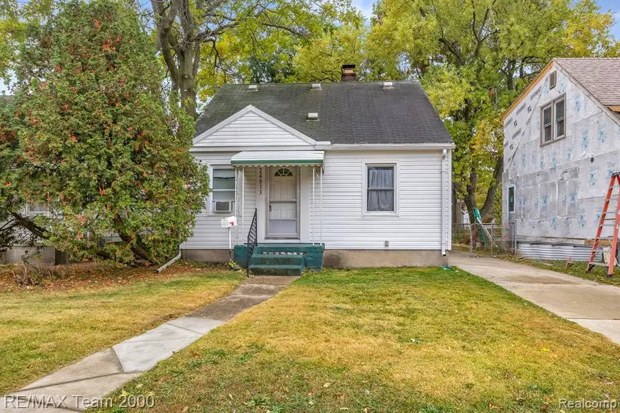 24611 Oxford, Dearborn, MI 48124 - #2