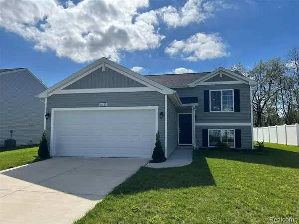 10450 Schrier, Portage, MI 49024
