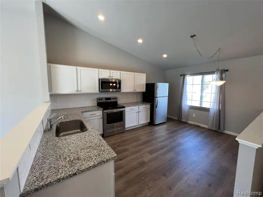 10450 Schrier, Portage, MI 49024 - #3