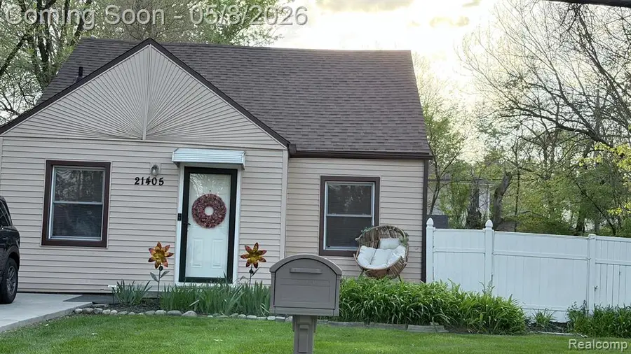 21405 Indian, Southfield, MI 48033 - #2