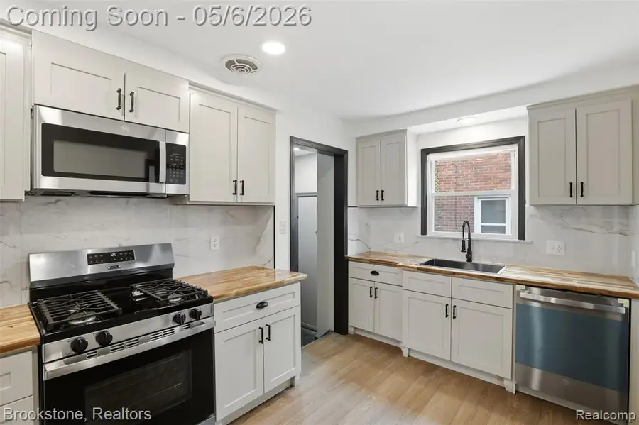 19450 Washburn, Detroit, MI 48221 - #2