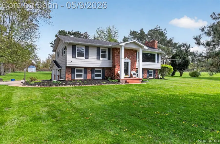 1180 N Hurd, Ortonville, MI 48462 - #2