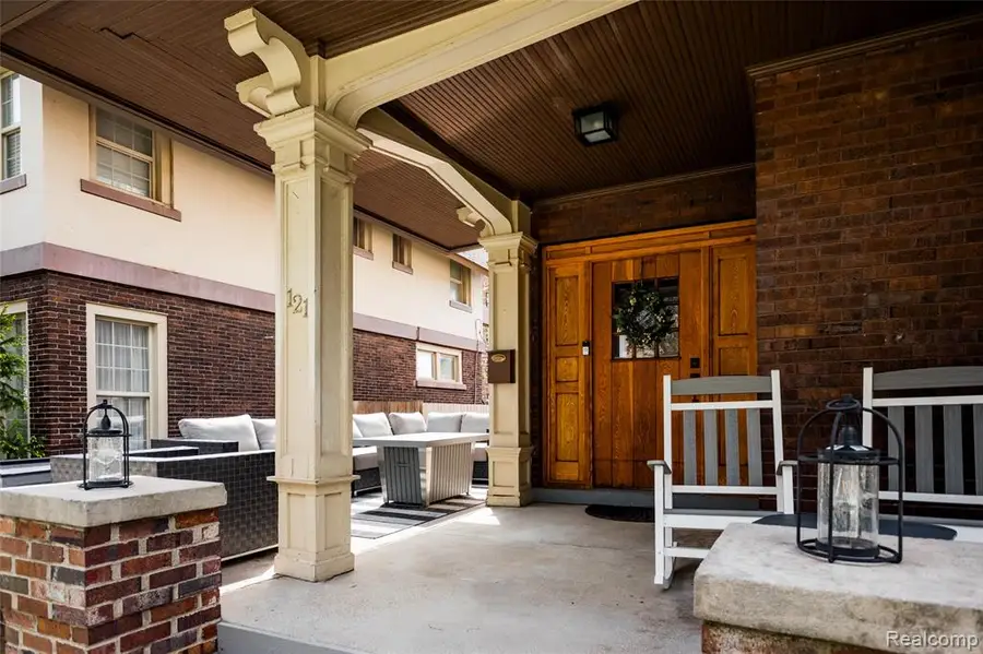 121 Atkinson, Detroit, MI 48202 - #2
