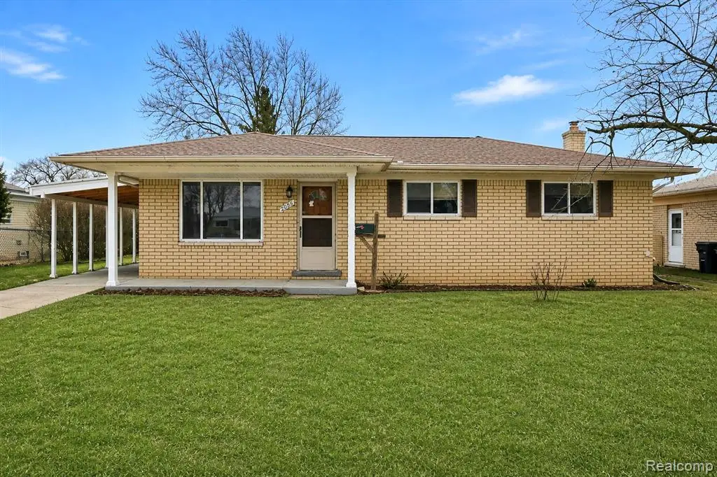 2938 Fox Hill, Sterling Heights, MI 48310 - #1