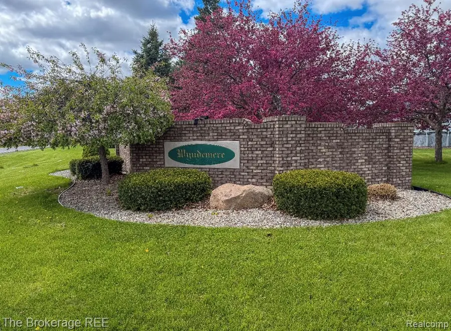 6318 Victoria, Swartz Creek, MI 48473 - #2