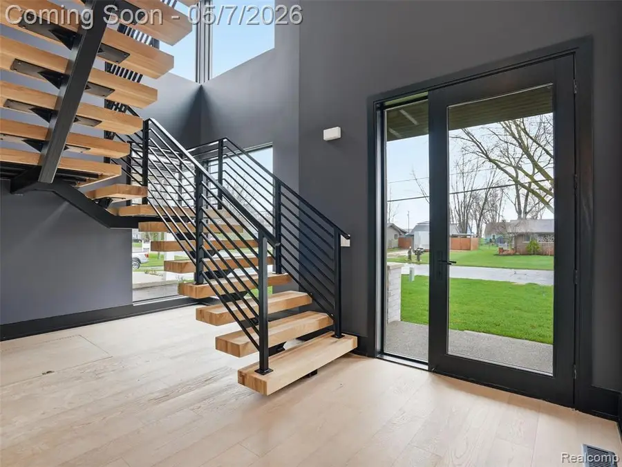 41215 Belvidere, Harrison Township, MI 48045 - #3