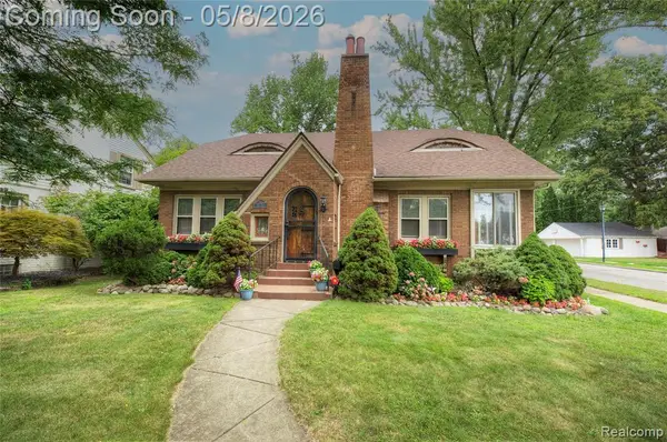 22804 Law, Dearborn, MI 48124