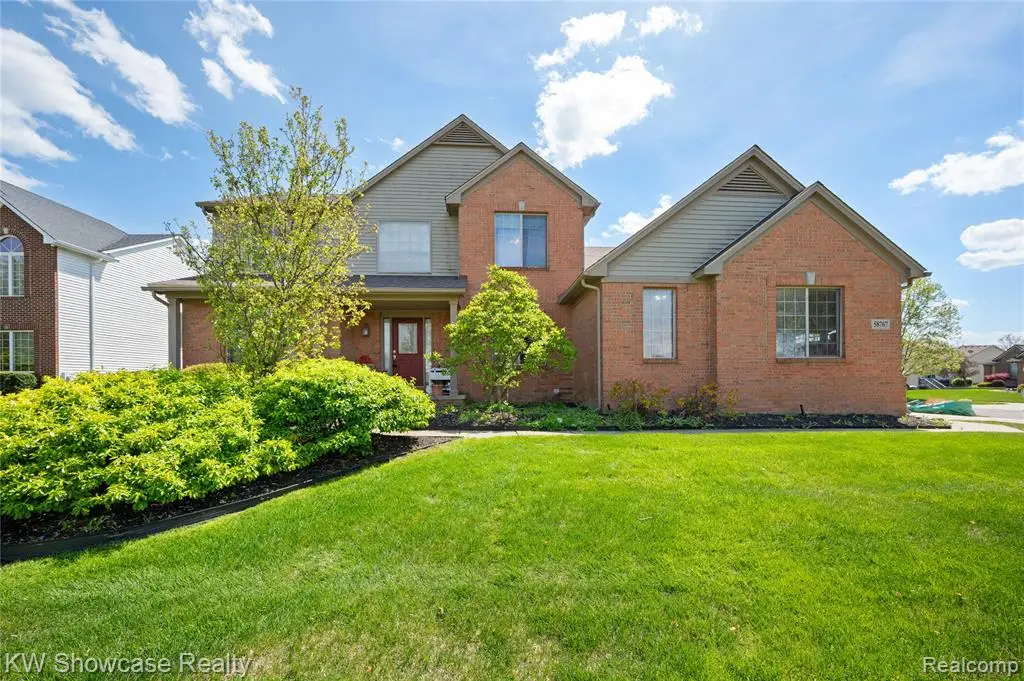 58767 Hunters, South Lyon, MI 48178 - #1