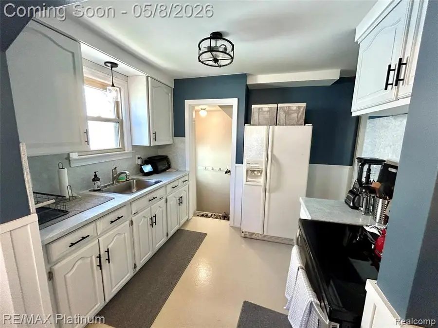 2194 Tyler, Berkley, MI 48072 - #2
