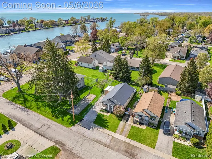 13230 Delavern, Rockwood, MI 48173 - #2