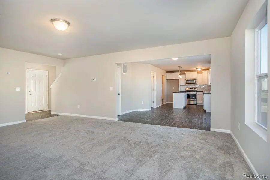 2112 Stillwater, Davison, MI 48423 - #2