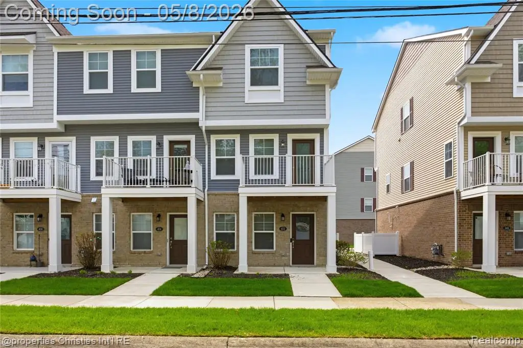 402 Jeff Keeton, Hazel Park, MI 48030 - #1
