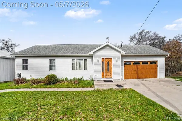 9370 Perch Lake, Lake, MI 48632