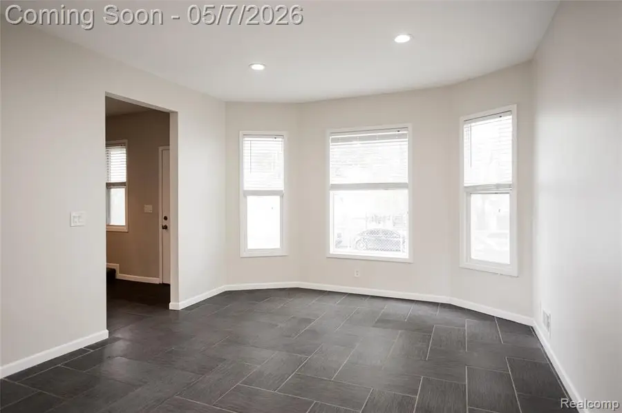 1998 Morrell, Detroit, MI 48209 - #3