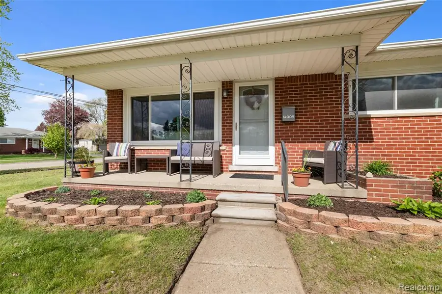 14009 Berwick, Livonia, MI 48154 - #2