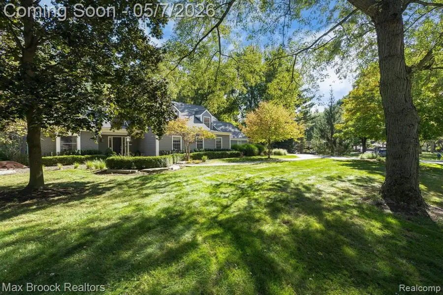 30800 Roberts, Franklin, MI 48025 - #3