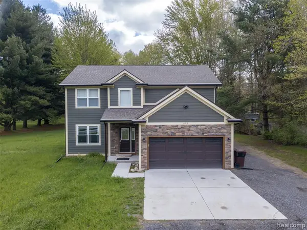 11913 Tuttle Hill, Willis, MI 48191