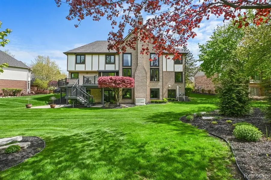 41779 Chesterfield, Novi, MI 48375 - #2