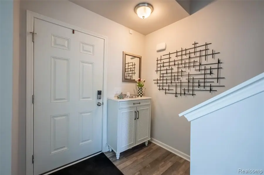 3418 Woodmont, Trenton, MI 48183 - #2