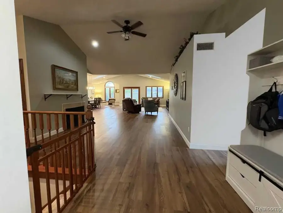 9038 Twin Oaks, Flushing, MI 48433 - #3